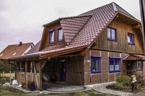 Sprossenfenster in blau 