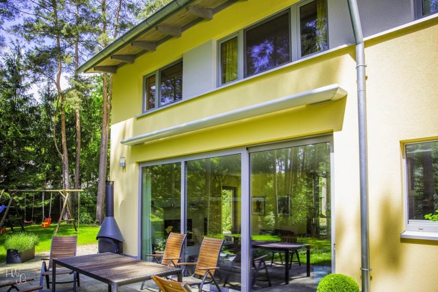 Terassentür in hellgrau