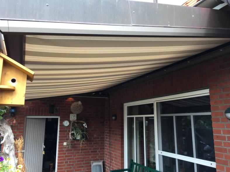 Weinor Unterglas Markise Modell Sotezza in Ahnsbeck