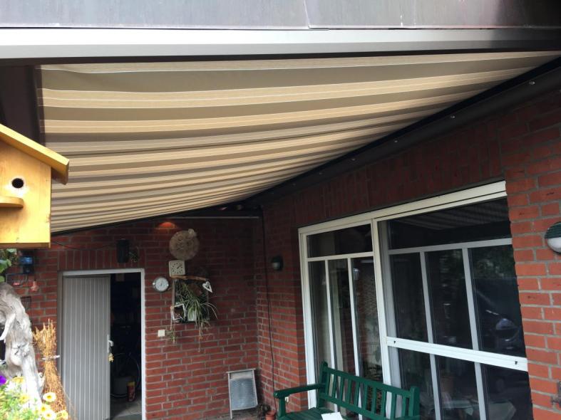 Weinor Unterglas Markise Modell Sotezza in Ahnsbeck